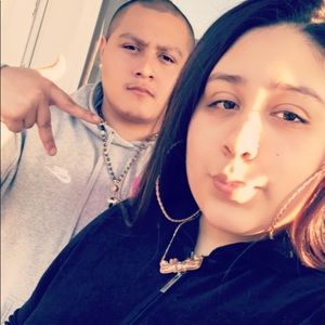 Meet your Posher, Estrella